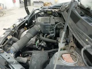 ✅ 2005 Toyota RAV4 • VIN: JTEHD20VX50073894 • Лот: 43613207. Опубликован ранее на IAAI с пробегом 193 035 миль. Бесплатный доступ к архиву аукционных продаж из США и подробный отчёт об истории автомобиля на DreamBid. Изображение 20.