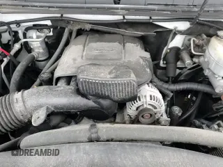 ✅ 2014 GMC Sierra 2500HD Denali • VIN: 1GT125EG1EF166405 • Lot: 86880734. Wystawiony na Copart z przebiegiem 127 774 mil. Bezpłatny archiwum sprzedaży aukcyjnych z USA i szczegółowy raport historii pojazdu na DreamBid. Zdjęcie 13.