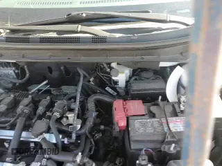 ✅ 2023 Nissan Kicks S • VIN: 3N1CP5BV0PL570675 • Lot: 89572285. Listed on Copart with 21,237 mi. Free auction sales archive from the USA and detailed vehicle history report at DreamBid. Image 17.