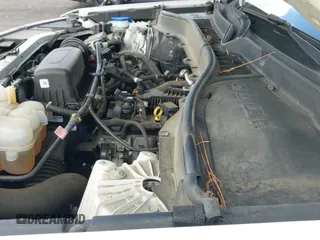 ✅ 2021 Ford Explorer • VIN: 1FMSK7BH5MGB12722 • Lot: 41951287. Wystawiony na IAAI z przebiegiem 78 009 mil. Bezpłatny archiwum sprzedaży aukcyjnych z USA i szczegółowy raport historii pojazdu na DreamBid. Zdjęcie 19.