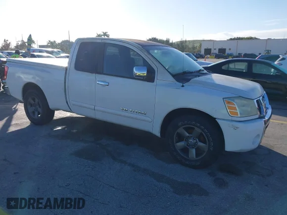 ✅ 2005 Nissan Titan XE • VIN: 1N6AA06A65N507185 • Лот: 44115968. Опубликован ранее на IAAI с пробегом 240 054 миль. Бесплатный доступ к архиву аукционных продаж из США и подробный отчёт об истории автомобиля на DreamBid. Изображение 1.