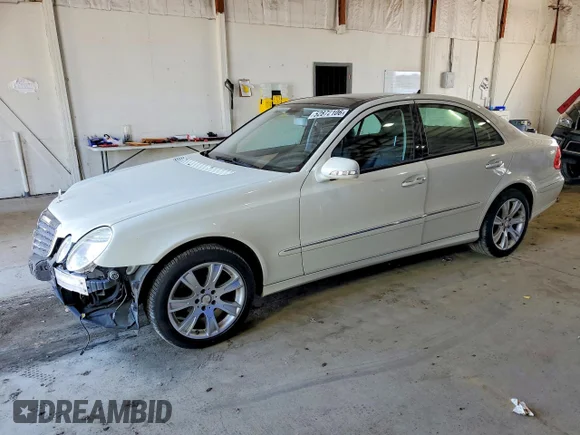 ✅ 2009 Mercedes-Benz E 350 Sport • VIN: WDBUF56X89B435611 • Lot: 52872106. Listed on Copart with 77,195 mi. Free auction sales archive from the USA and detailed vehicle history report at DreamBid. Image 1.
