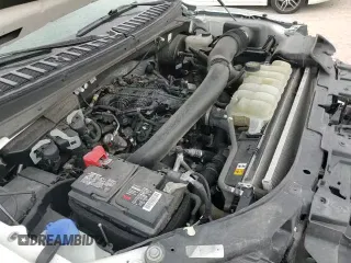 ✅ 2021 Ford Expedition XLT • VIN: 1FMJU1HT3MEA49081 • Lot: 66851795. Wystawiony na Copart z przebiegiem 71 796 mil. Bezpłatny archiwum sprzedaży aukcyjnych z USA i szczegółowy raport historii pojazdu na DreamBid. Zdjęcie 15.