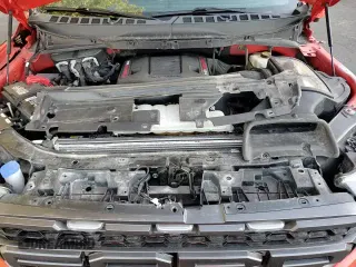 ✅ 2022 Ford F-150 Raptor • VIN: 1FTFW1RG1NFC26731 • Lot: 70053935. Listed on Copart with 18,119 mi. Free auction sales archive from the USA and detailed vehicle history report at DreamBid. Image 15.