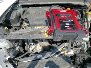 ✅ 2018 Jeep Renegade Limited • VIN: ZACCJADB8JPH75590 • Lot: 59977735. Wystawiony na Copart z przebiegiem 90 247 mil. Bezpłatny archiwum sprzedaży aukcyjnych z USA i szczegółowy raport historii pojazdu na DreamBid. Zdjęcie 16.