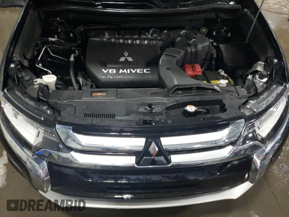 ✅ 2018 Mitsubishi Outlander GT • VIN: JA4JZ4AX3JJ001050 • Лот: 36913333. Опубліковано раніше на Copart з пробігом 74 271 миль. Безкоштовний доступ до архіву аукціонних продажів зі США та докладний звіт про історію автомобіля на DreamBid. Зображення 11.
