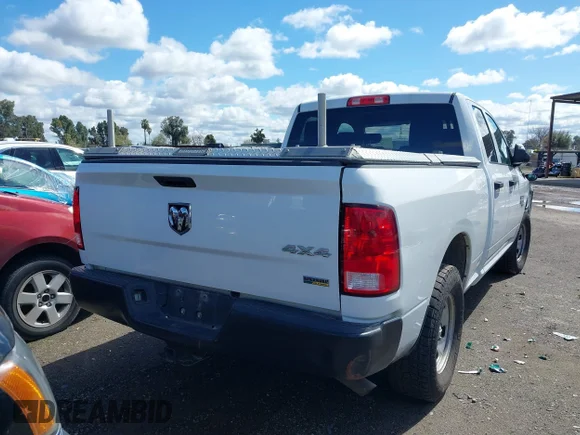 ✅ 2019 Ram 1500 Express • VIN: 1C6RR7FG2KS566105 • Lot: 41799941. Wystawiony na IAAI z przebiegiem 139 992 mil. Bezpłatny archiwum sprzedaży aukcyjnych z USA i szczegółowy raport historii pojazdu na DreamBid. Zdjęcie 4.
