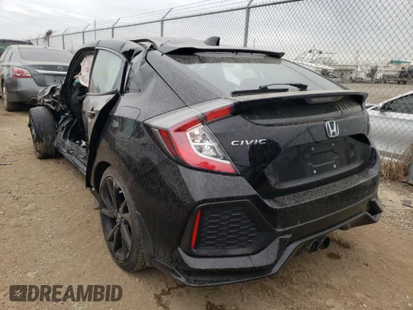 ✅ 2018 Honda Civic Sport • VIN: SHHFK7H46JU236321 • Lot: 31540872. Wystawiony na Copart z przebiegiem Nie podano. Bezpłatny archiwum sprzedaży aukcyjnych z USA i szczegółowy raport historii pojazdu na DreamBid. Zdjęcie 3.