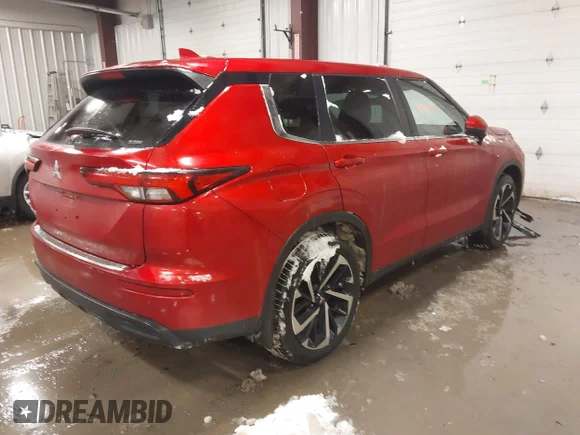 ✅ 2022 Mitsubishi Outlander ES • VIN: JA4J4TA85NZ017887 • Lot: 44304240. Listed on IAAI with 32,219 mi. Free auction sales archive from the USA and detailed vehicle history report at DreamBid. Image 4.