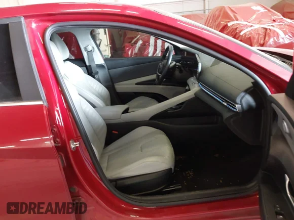 ✅ 2023 Hyundai Elantra Limited • VIN: KMHLN4AJ5PU033300 • Lot: 44856817. Wystawiony na IAAI z przebiegiem 51 699 mil. Bezpłatny archiwum sprzedaży aukcyjnych z USA i szczegółowy raport historii pojazdu na DreamBid. Zdjęcie 5.