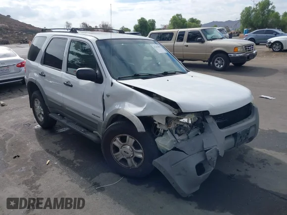 ✅ 2002 Ford Escape XLT • VIN: 1FMCU03132KB53240 • Лот: 43362085. Опубліковано раніше на IAAI з пробігом 211 273 миль. Безкоштовний доступ до архіву аукціонних продажів зі США та докладний звіт про історію автомобіля на DreamBid. Зображення 1.