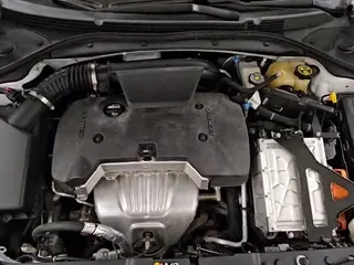 ✅ 2018 Buick LaCrosse Essence • VIN: 1G4ZP5SZ8JU121991 • Lot: 71727625. Wystawiony na Copart z przebiegiem 70 498 mil. Bezpłatny archiwum sprzedaży aukcyjnych z USA i szczegółowy raport historii pojazdu na DreamBid. Zdjęcie 14.