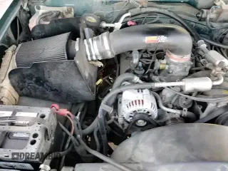 ✅ 1997 GMC Suburban • VIN: 3GKFK16RXVG513571 • Lot: 82086924. Wystawiony na Copart z przebiegiem 190 142 mil. Bezpłatny archiwum sprzedaży aukcyjnych z USA i szczegółowy raport historii pojazdu na DreamBid. Zdjęcie 13.