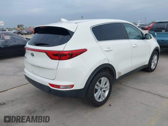 ✅ 2017 Kia Sportage LX • VIN: KNDPM3AC3H7145095 • Lot: 44788743. Wystawiony na IAAI z przebiegiem 138 781 mil. Bezpłatny archiwum sprzedaży aukcyjnych z USA i szczegółowy raport historii pojazdu na DreamBid. Zdjęcie 4.