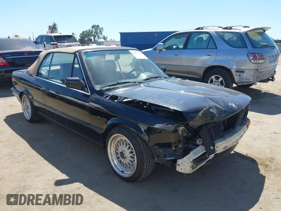 ✅ 1991 BMW 3 Series • VIN: WBABA7312MEJ11125 • Lot: 43071639. Listed on IAAI with 129,984 mi. Free auction sales archive from the USA and detailed vehicle history report at DreamBid. Image 1.