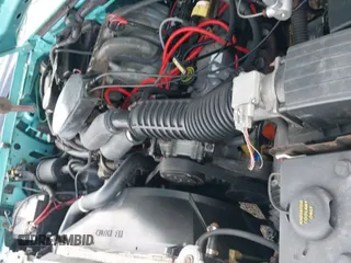 ✅ 1994 Ford F-150 • VIN: 1FTEF15N9RLA76522 • Лот: 43072344. Опубликован ранее на IAAI с пробегом 198 747 миль. Бесплатный доступ к архиву аукционных продаж из США и подробный отчёт об истории автомобиля на DreamBid. Изображение 13.