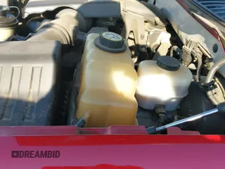 ✅ 2007 Lincoln Navigator • VIN: 5LMFL285X7LJ24792 • Lot: 43194903. Wystawiony na IAAI z przebiegiem 187 541 mil. Bezpłatny archiwum sprzedaży aukcyjnych z USA i szczegółowy raport historii pojazdu na DreamBid. Zdjęcie 19.