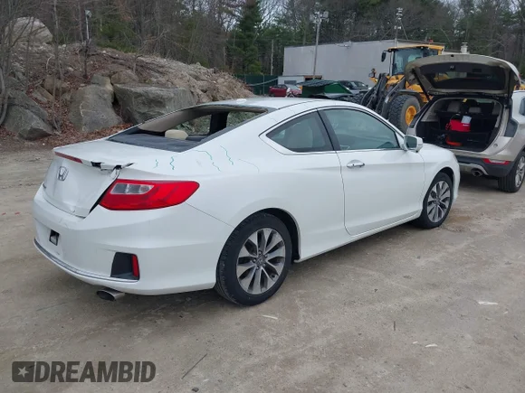 ✅ 2015 Honda Accord EX-L • VIN: 1HGCT1B80FA003739 • Lot: 44757916. Wystawiony na IAAI z przebiegiem 74 780 mil. Bezpłatny archiwum sprzedaży aukcyjnych z USA i szczegółowy raport historii pojazdu na DreamBid. Zdjęcie 4.