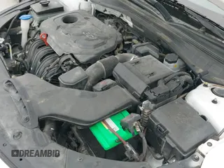 ✅ 2019 Kia Optima S • VIN: 5XXGT4L36KG374066 • Lot: 43712153. Wystawiony na IAAI z przebiegiem 183 326 mil. Bezpłatny archiwum sprzedaży aukcyjnych z USA i szczegółowy raport historii pojazdu na DreamBid. Zdjęcie 18.