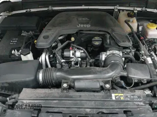 ✅ 2020 Jeep Wrangler Unlimited Sahara Altitude • VIN: 1C4HJXEG6LW140232 • Лот: 41445595. Опубликован ранее на IAAI с пробегом 69 830 миль. Бесплатный доступ к архиву аукционных продаж из США и подробный отчёт об истории автомобиля на DreamBid. Изображение 19.