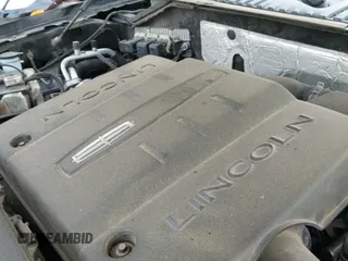 ✅ 2014 Lincoln Navigator • VIN: 5LMJJ3J50EEL07099 • Lot: 42719616. Listed on IAAI with 139,749 mi. Free auction sales archive from the USA and detailed vehicle history report at DreamBid. Image 20.