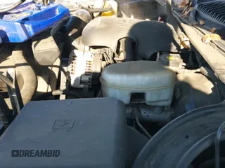 ✅ 2003 Chevrolet Suburban LT • VIN: 3GNFK16ZX3G236355 • Лот: 38329078. Опубликован ранее на IAAI с пробегом 248 228 миль. Бесплатный доступ к архиву аукционных продаж из США и подробный отчёт об истории автомобиля на DreamBid. Изображение 19.