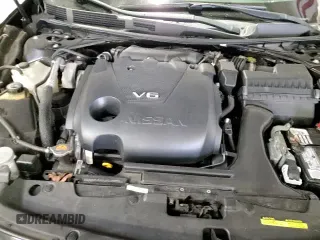 ✅ 2017 Nissan Maxima Platinum • VIN: 1N4AA6AP2HC402134 • Lot: 90600685. Listed on Copart with 76,130 mi. Free auction sales archive from the USA and detailed vehicle history report at DreamBid. Image 15.