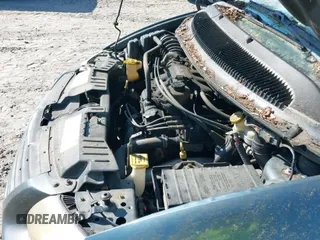 ✅ 2005 Chrysler Town & Country • VIN: 1C4GP45R65B326468 • Lot: 42713520. Listed on IAAI with 140,661 mi. Free auction sales archive from the USA and detailed vehicle history report at DreamBid. Image 12.