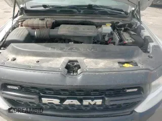 ✅ 2022 Ram 1500 Tradesman • VIN: 1C6RRFCG0NN349282 • Lot: 68175175. Wystawiony na Copart z przebiegiem 83 031 mil. Bezpłatny archiwum sprzedaży aukcyjnych z USA i szczegółowy raport historii pojazdu na DreamBid. Zdjęcie 13.