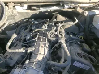 ✅ 2018 Ford Transit Passenger XL • VIN: 1FBZX2YG5JKA97013 • Lot: 83873904. Listed on Copart with 117,293 mi. Free auction sales archive from the USA and detailed vehicle history report at DreamBid. Image 14.