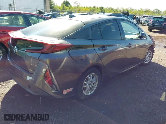 ✅ 2017 Toyota Prius Advanced • VIN: JTDKARFP9H3057743 • Lot: 43387105. Listed on IAAI with 135,447 mi. Free auction sales archive from the USA and detailed vehicle history report at DreamBid. Image 4.