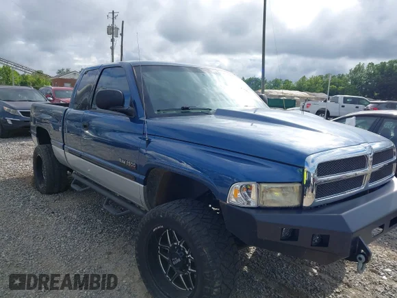 ✅ 2002 Dodge 2500 • VIN: 3B7KF23662M218222 • Лот: 42634220. Опубликован ранее на IAAI с пробегом 285 893 миль. Бесплатный доступ к архиву аукционных продаж из США и подробный отчёт об истории автомобиля на DreamBid. Изображение 1.