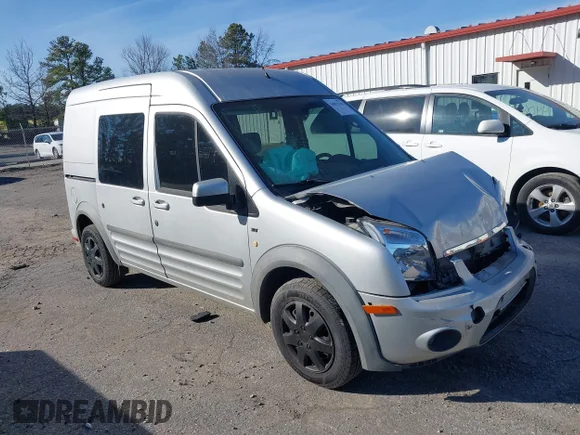 ✅ 2013 Ford Transit Connect XLT • VIN: NM0KS9BN6DT176505 • Lot: 44032198. Wystawiony na IAAI z przebiegiem 82 261 mil. Bezpłatny archiwum sprzedaży aukcyjnych z USA i szczegółowy raport historii pojazdu na DreamBid. Zdjęcie 1.