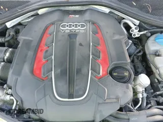 ✅ 2016 Audi RS 7 Prestige • VIN: WUAW2AFCXGN900562 • Lot: 41763938. Wystawiony na IAAI z przebiegiem 111 086 mil. Bezpłatny archiwum sprzedaży aukcyjnych z USA i szczegółowy raport historii pojazdu na DreamBid. Zdjęcie 19.