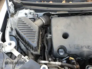 2019 Chevrolet Traverse LS с VIN 1GNEVFKW3KJ241986, выставлен на аукционе Copart как лот 82528545 с пробегом 42 682 миль миль и Списание • Salvage title. История ставок и продаж доступна на DreamBid. Изображение 15.