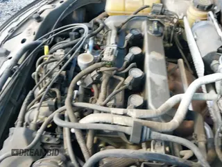 ✅ 2003 Ford Focus SE • VIN: 1FAFP34Z23W257426 • Lot: 40736207. Wystawiony na IAAI z przebiegiem 87 447 mil. Bezpłatny archiwum sprzedaży aukcyjnych z USA i szczegółowy raport historii pojazdu na DreamBid. Zdjęcie 12.