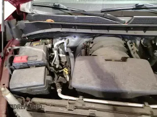 ✅ 2020 Chevrolet Silverado 1500 Custom • VIN: 1GCRYBEFXLZ105167 • Lot: 92197265. Wystawiony na Copart z przebiegiem 20 620 mil. Bezpłatny archiwum sprzedaży aukcyjnych z USA i szczegółowy raport historii pojazdu na DreamBid. Zdjęcie 13.