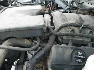 ✅ 2018 Chevrolet Silverado 1500 LT • VIN: 3GCUKREH0JG102278 • Lot: 43499476. Listed on IAAI with 121,159 mi. Free auction sales archive from the USA and detailed vehicle history report at DreamBid. Image 20.