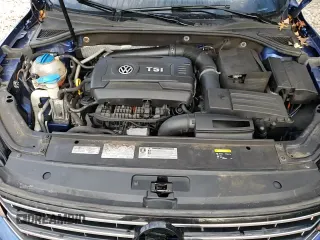 ✅ 2017 Volkswagen Passat S • VIN: 1VWAT7A34HC010034 • Lot: 93007235. Wystawiony na Copart z przebiegiem 134 033 mil. Bezpłatny archiwum sprzedaży aukcyjnych z USA i szczegółowy raport historii pojazdu na DreamBid. Zdjęcie 13.