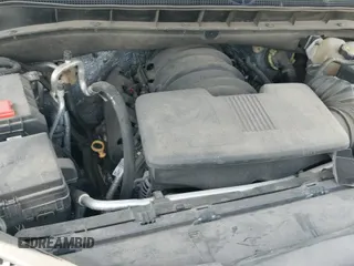 ✅ 2021 Chevrolet Suburban RST • VIN: 1GNSCEKD5MR228825 • Lot: 42916245. Wystawiony na IAAI z przebiegiem 52 657 mil. Bezpłatny archiwum sprzedaży aukcyjnych z USA i szczegółowy raport historii pojazdu na DreamBid. Zdjęcie 18.