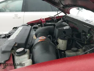 ✅ 1999 Ford F-250 • VIN: 1FTRX27L0XNB98915 • Lot: 41564615. Wystawiony na IAAI z przebiegiem 227 254 mil. Bezpłatny archiwum sprzedaży aukcyjnych z USA i szczegółowy raport historii pojazdu na DreamBid. Zdjęcie 20.