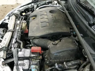 ✅ 2015 Toyota Corolla S Plus • VIN: 2T1BURHEXFC254900 • Лот: 43706335. Опубликован ранее на IAAI с пробегом 50 741 миль. Бесплатный доступ к архиву аукционных продаж из США и подробный отчёт об истории автомобиля на DreamBid. Изображение 20.