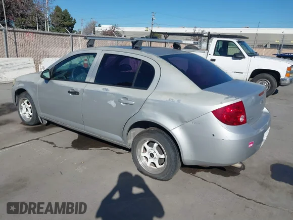 ✅ 2005 Chevrolet Cobalt • VIN: 1G1AK52F357606378 • Lot: 41398016. Wystawiony na IAAI z przebiegiem 211 961 mil. Bezpłatny archiwum sprzedaży aukcyjnych z USA i szczegółowy raport historii pojazdu na DreamBid. Zdjęcie 3.