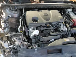 ✅ 2018 Toyota Camry XLE • VIN: 4T1B11HK1JU157799 • Lot: 91577745. Wystawiony na Copart z przebiegiem 89 858 mil. Bezpłatny archiwum sprzedaży aukcyjnych z USA i szczegółowy raport historii pojazdu na DreamBid. Zdjęcie 13.