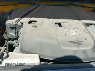 ✅ 2008 Toyota FJ Cruiser • VIN: JTEBU11F88K008297 • Лот: 43220962. Опубликован ранее на IAAI с пробегом 260 641 миль. Бесплатный доступ к архиву аукционных продаж из США и подробный отчёт об истории автомобиля на DreamBid. Изображение 20.