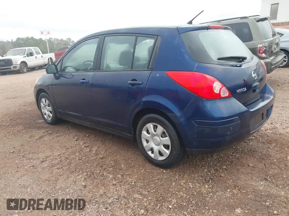 ✅ 2012 Nissan Versa S • VIN: 3N1BC1CP0CK206885 • Лот: 44508653. Опубликован ранее на IAAI с пробегом 309 704 миль. Бесплатный доступ к архиву аукционных продаж из США и подробный отчёт об истории автомобиля на DreamBid. Изображение 3.