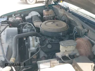 ✅ 1995 GMC Suburban • VIN: 1GKEC16KXSJ712111 • Лот: 42185423. Опубликован ранее на IAAI с пробегом 269 010 миль. Бесплатный доступ к архиву аукционных продаж из США и подробный отчёт об истории автомобиля на DreamBid. Изображение 12.