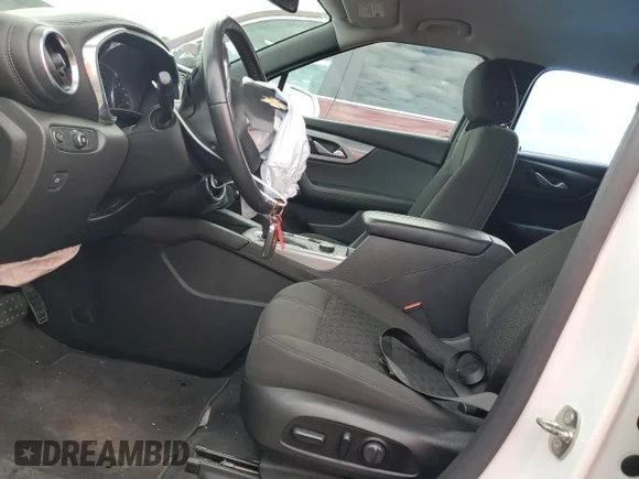 ✅ 2020 Chevrolet Blazer LT • VIN: 3GNKBBRA1LS576310 • Lot: 71607254. Wystawiony na Copart z przebiegiem 52 884 mil. Bezpłatny archiwum sprzedaży aukcyjnych z USA i szczegółowy raport historii pojazdu na DreamBid. Zdjęcie 7.