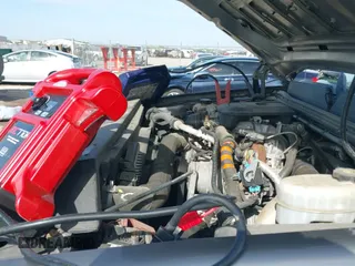 ✅ 2013 GMC Sierra 2500HD Denali • VIN: 1GT125E81DF127112 • Lot: 41907764. Wystawiony na IAAI z przebiegiem 289 619 mil. Bezpłatny archiwum sprzedaży aukcyjnych z USA i szczegółowy raport historii pojazdu na DreamBid. Zdjęcie 19.