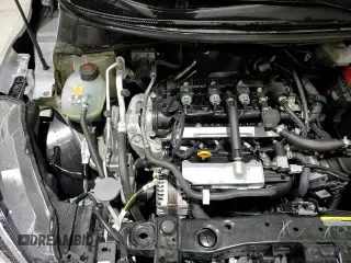 ✅ 2025 Nissan Versa SV • VIN: 3N1CN8EVXSL815557 • Lot: 90572185. Wystawiony na Copart z przebiegiem 13 775 mil. Bezpłatny archiwum sprzedaży aukcyjnych z USA i szczegółowy raport historii pojazdu na DreamBid. Zdjęcie 15.